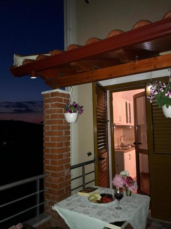 Arlind'S Apartaments Vlorë Exterior foto