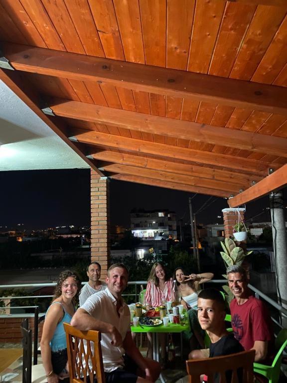 Arlind'S Apartaments Vlorë Exterior foto