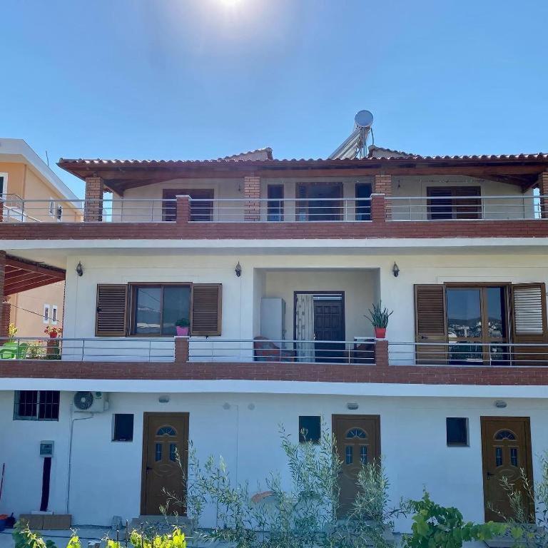 Arlind'S Apartaments Vlorë Exterior foto